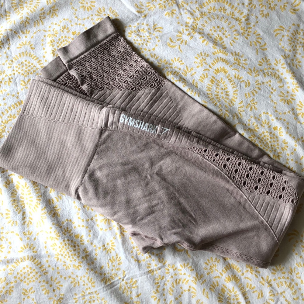 Gym shark Leggings